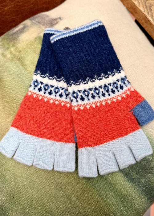 ERIBÉ | Alloa Fingerless Gloves | Blue Bella 